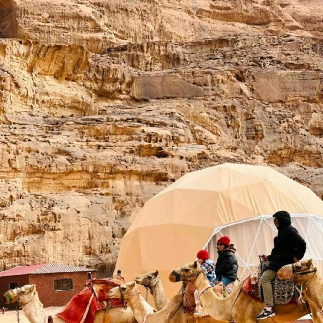 Luxury tent Wadi Rum Lovely Camp Aqaba